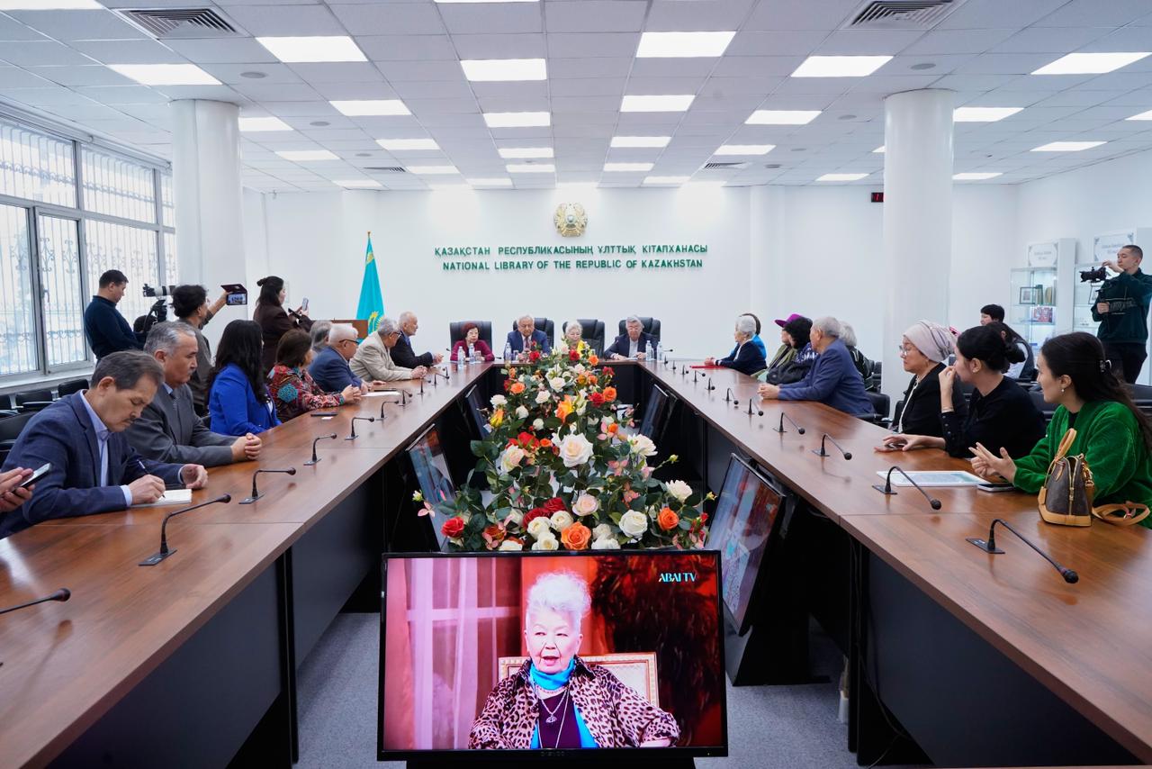 Алматыда Мағира Қожахметованың 80 жас мерейтойына арналған шығармашылық кеш өтті