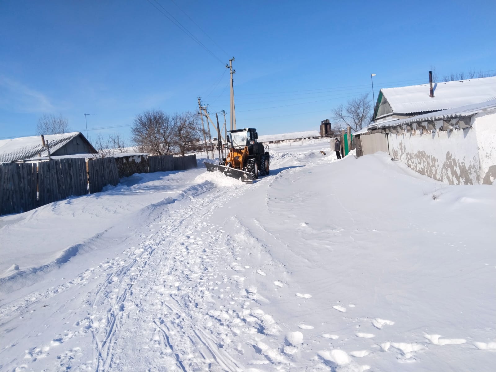 Қар тазалау жұмыстары ұйымдастырылды