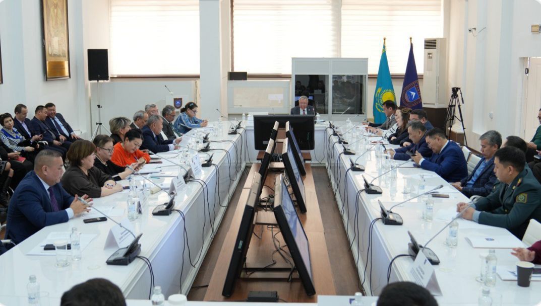 ҚазҰУ-да жаңа Конституцияның жобасы талқыланды