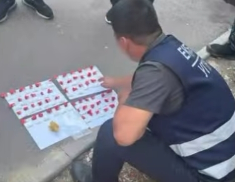 Алматыда көлік полицейлері синтетикалық есірткі жеткізу арнасын жойды