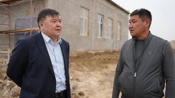 АУДАН ӘКІМІ ҚҰРЫЛЫС НЫСАНДАРЫНЫҢ БАРЫСЫН БАҚЫЛАДЫ