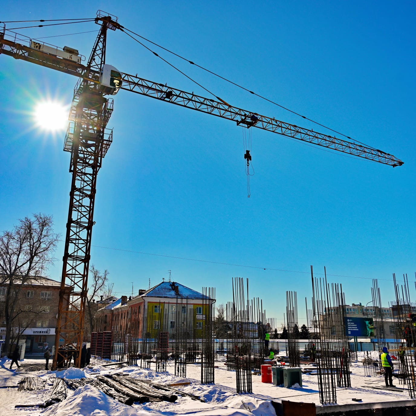 Облыс әкімі Асайын Байханов жұмыс сапары аясында өңірдегі бірқатар инвестициялық нысандарды аралап, «Novotel» қонақ үйінің құрылыс барысымен танысты, сондай-ақ облыс орталығының орталық өнеркәсіп аймағындағы кәсіпорындарда болды