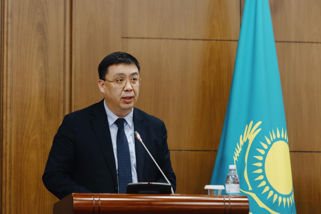 Еңбек және халықты әлеуметтік қорғау министрлігінде әлеуметтік-еңбек саласын цифрландыру мәселелері қаралды