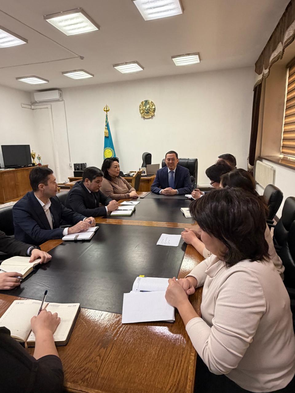 Мемлекеттік қызметшілердің тілдік дағдыларын арттыру мақсатында біліктілікті арттыру семинары өткізілді