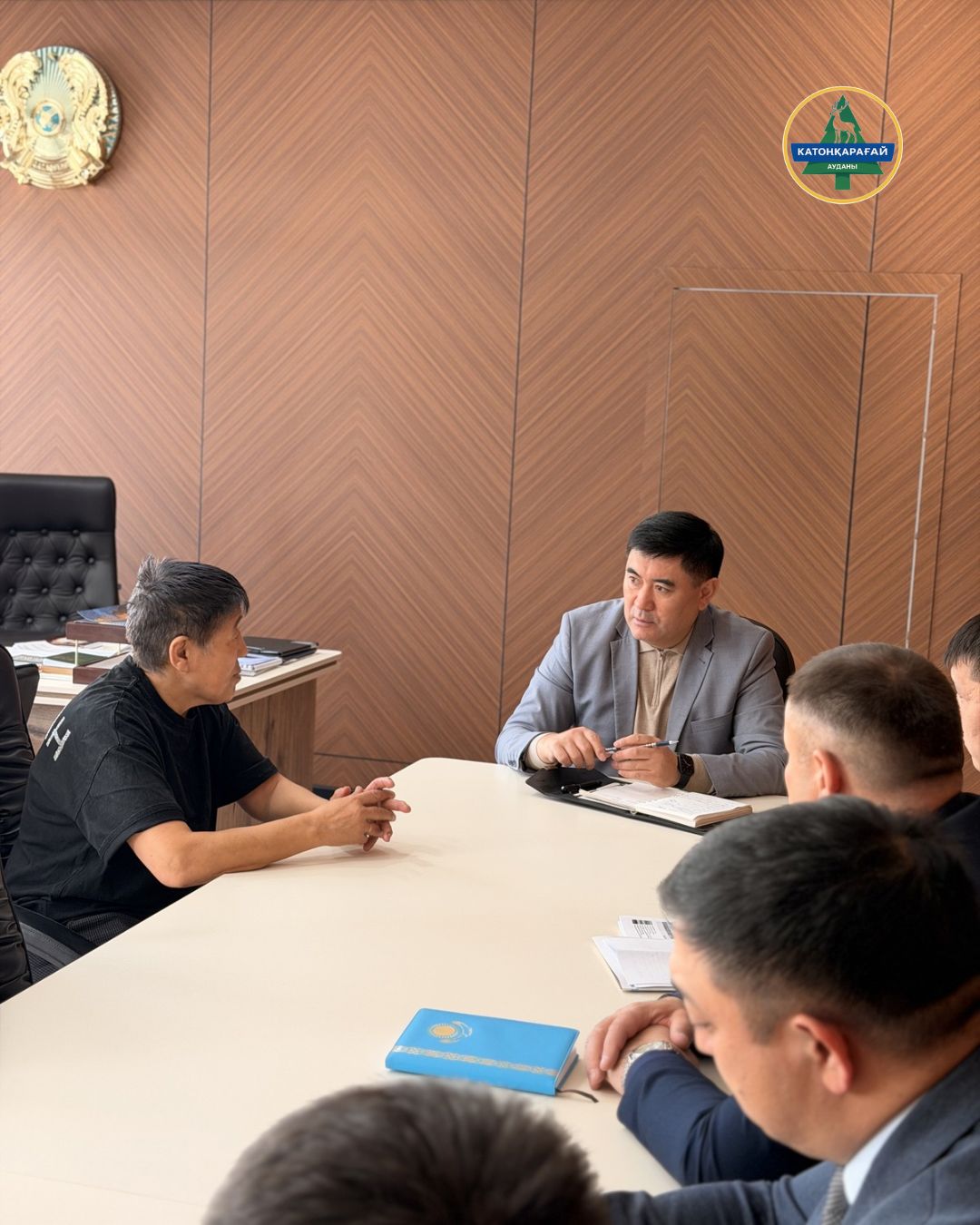 Бүгін аудан әкімі Данияр Дүйсембаевтың жеке қабылдауында Нурекенова Лазат Шаяхметовна болды.