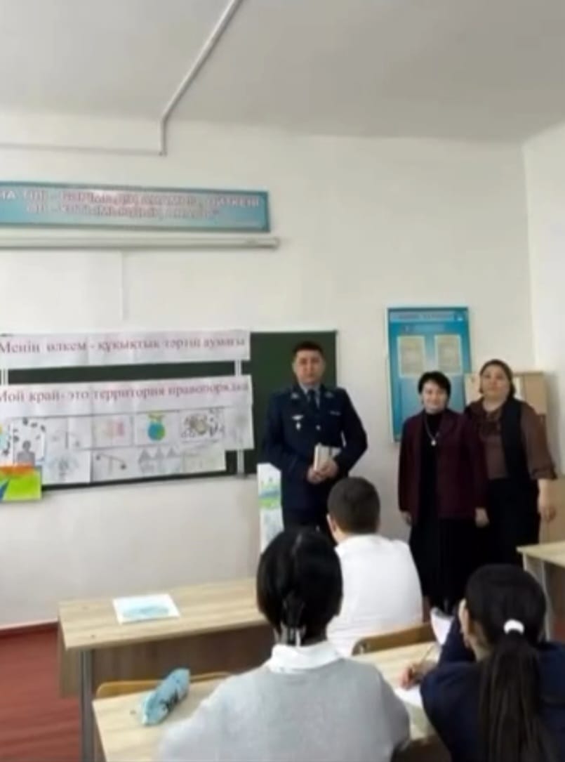 Мектеп оқушыларына жол қозғалысы қауіпсіздігі бойынша түсіндіру жұмыстары жүргізілді