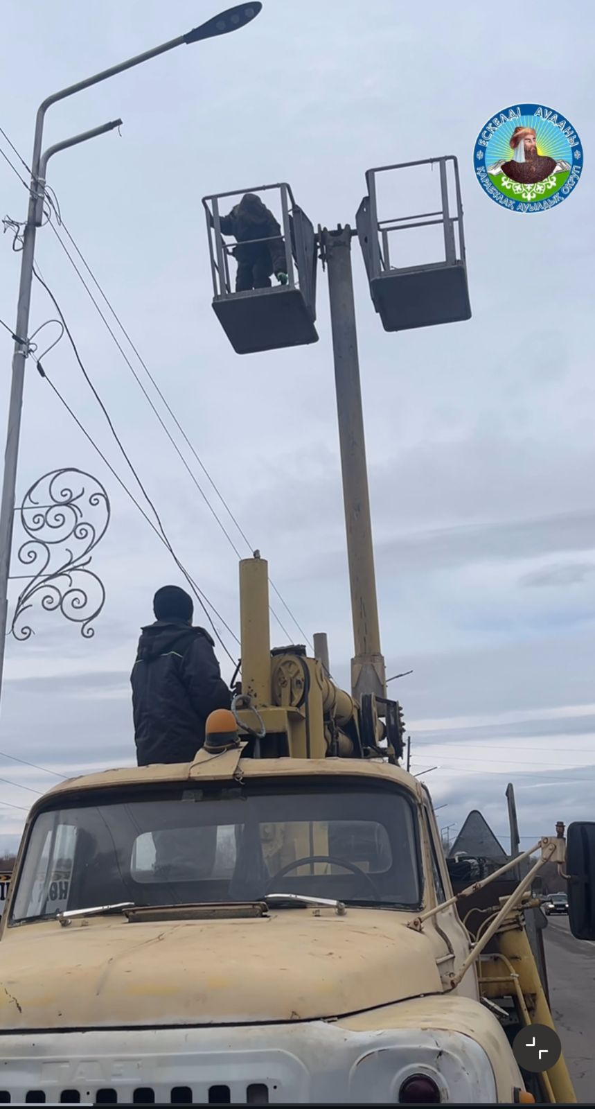 Қарабұлақ&nbsp; ауылдық округі бойынша көше&nbsp; жарығын жөндеу жұмыстары жүргізілуде.