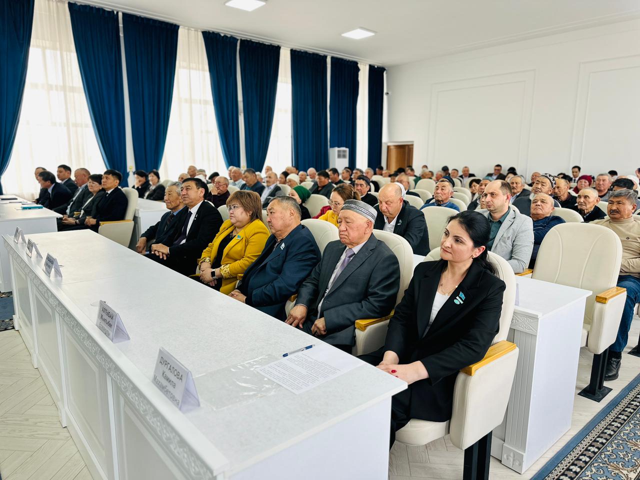 Республикалық референдум тақырыбы жан-жақты талқыланды