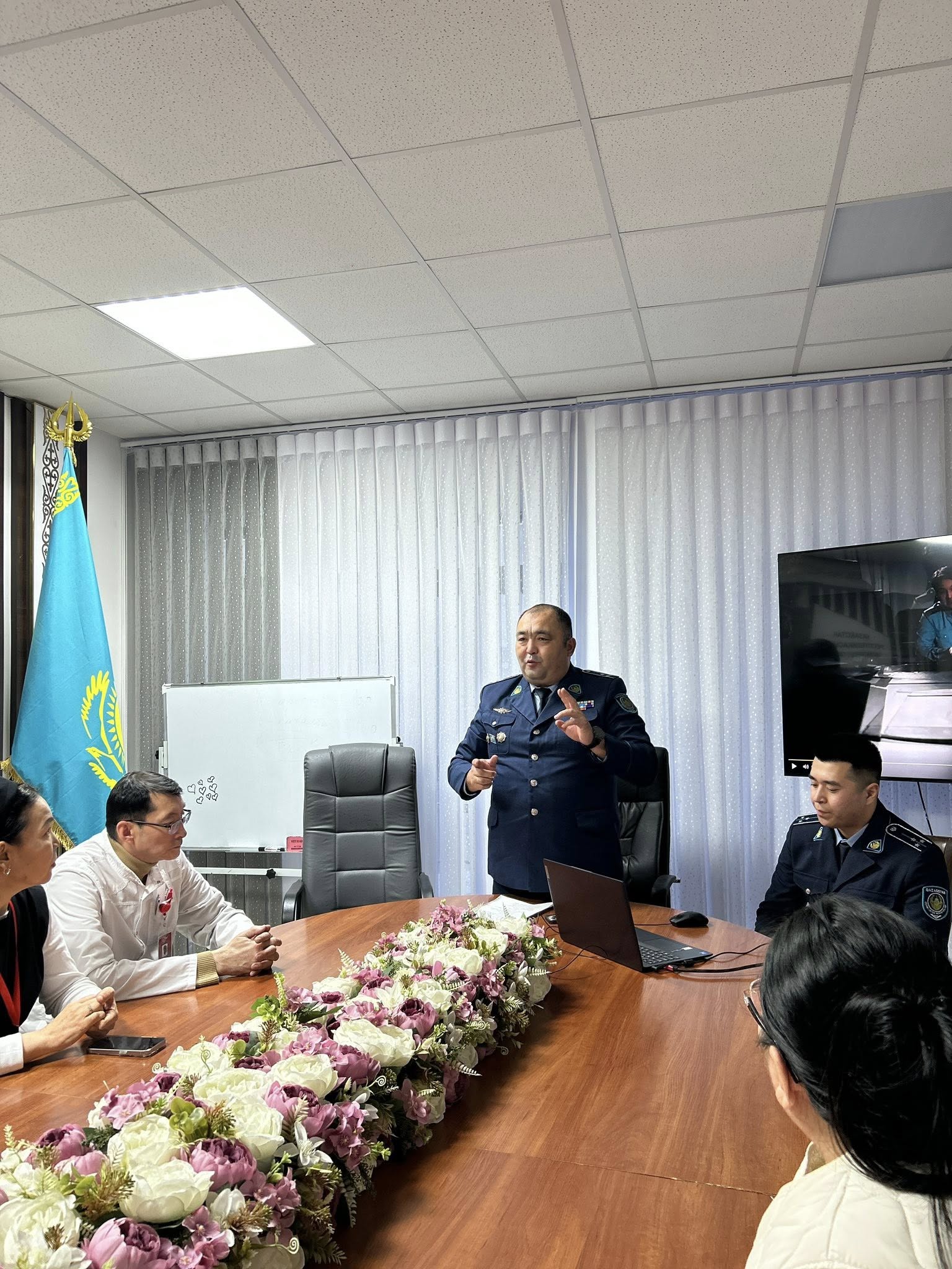 Басқарма басшылығы киберқылмыс пен интернет-алаяқтықтың алдын алу мақсатында түсіндірме жұмыстарын жүргізуде