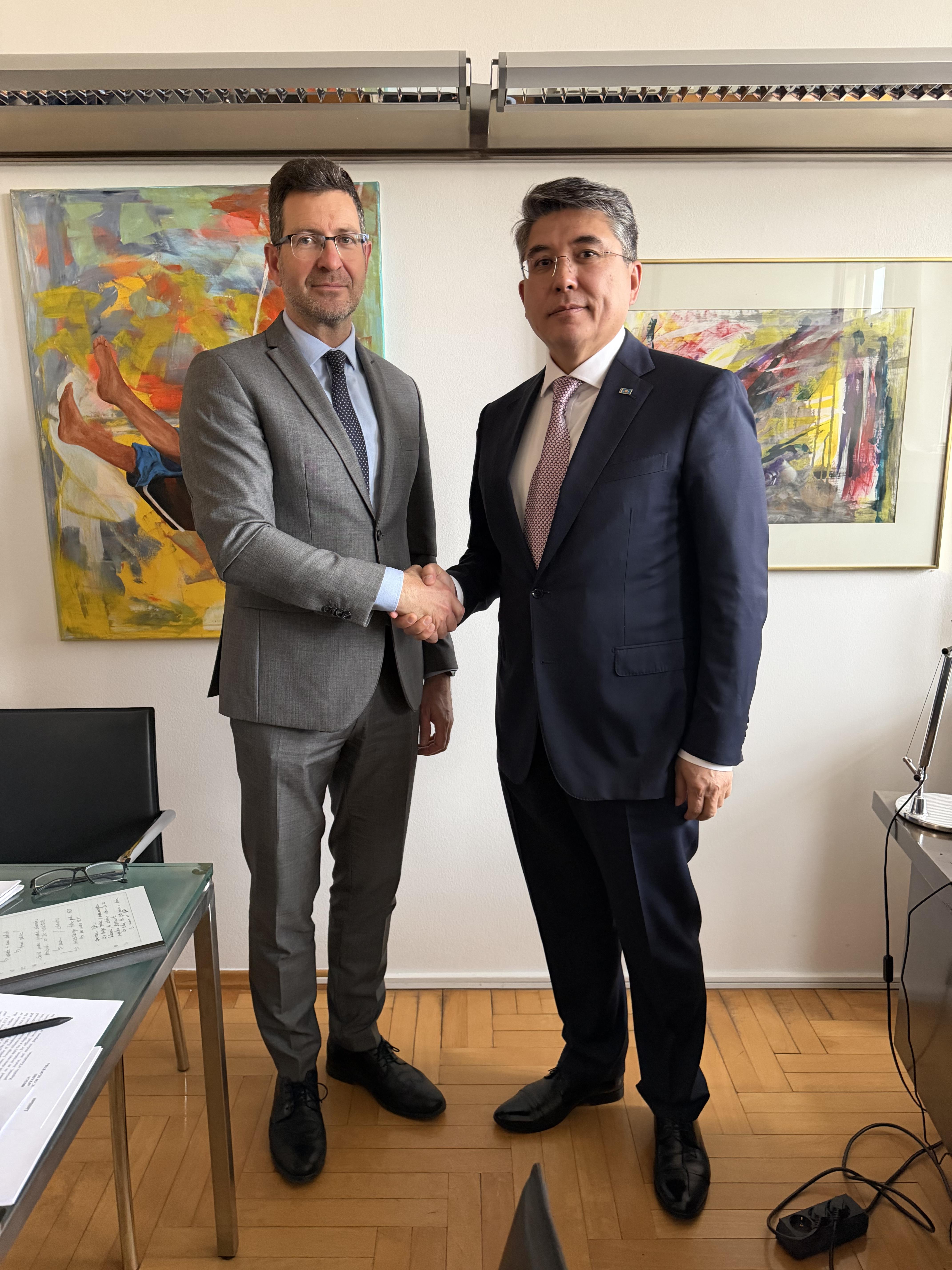 Астана мен Любляна консулдық-құқықтық өзара іс-қимылды күшейтуде