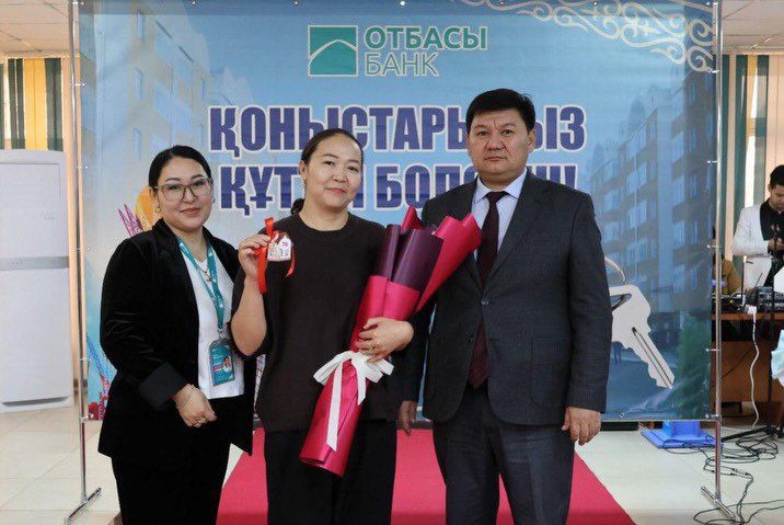 🏠 Көксу ауданында 7 отбасы жаңа баспанаға ие болды