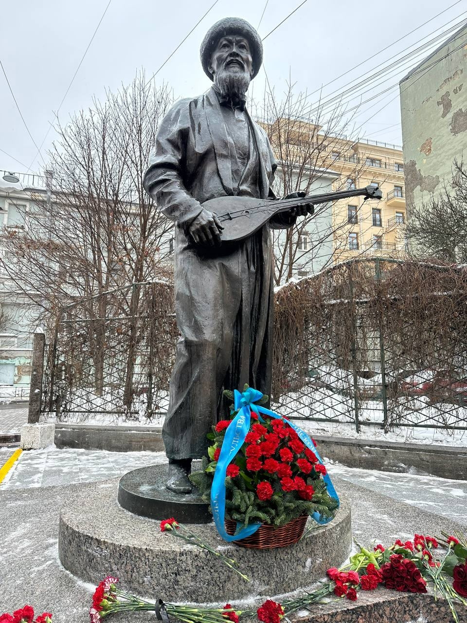 Санкт-Петербург қаласында  Жамбыл Жабаевтың 180 жылдығы аталып өтті