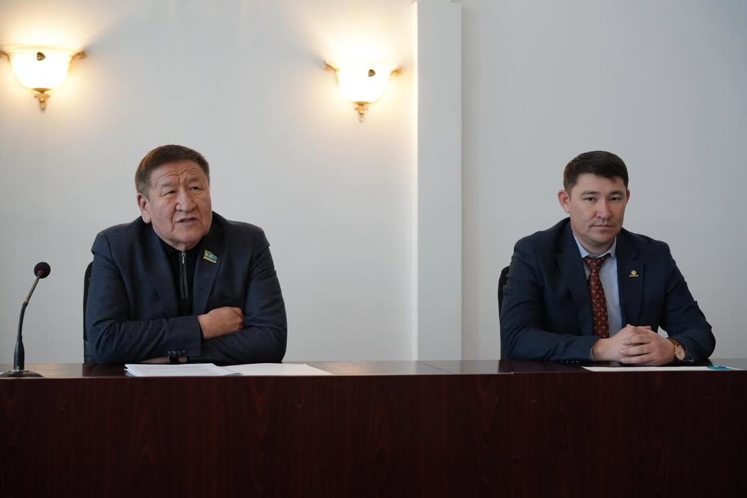 Мойынқұм ауылдық округінде жаңа Конституция жобасы бойынша кездесу өтті