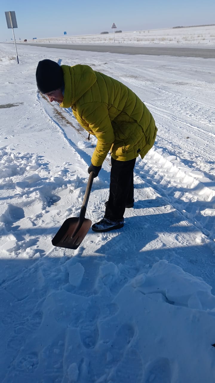 Аялдама аумағын қардан тазалау