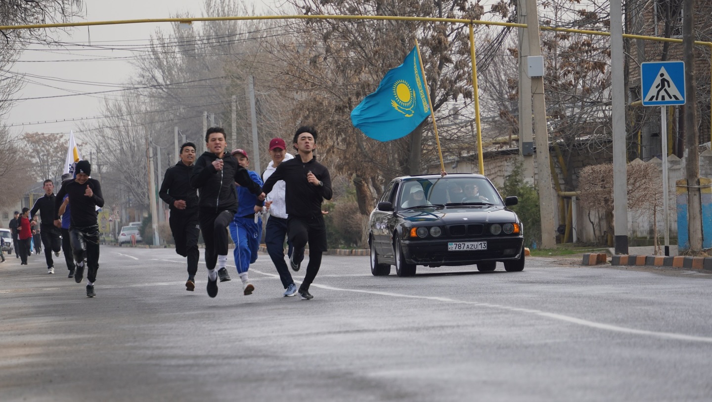 КЕЛЕС АУДАНЫНДА «REFERENDUM CUP» ЖҮГІРУ МАРАФОНЫ ӨТТІ