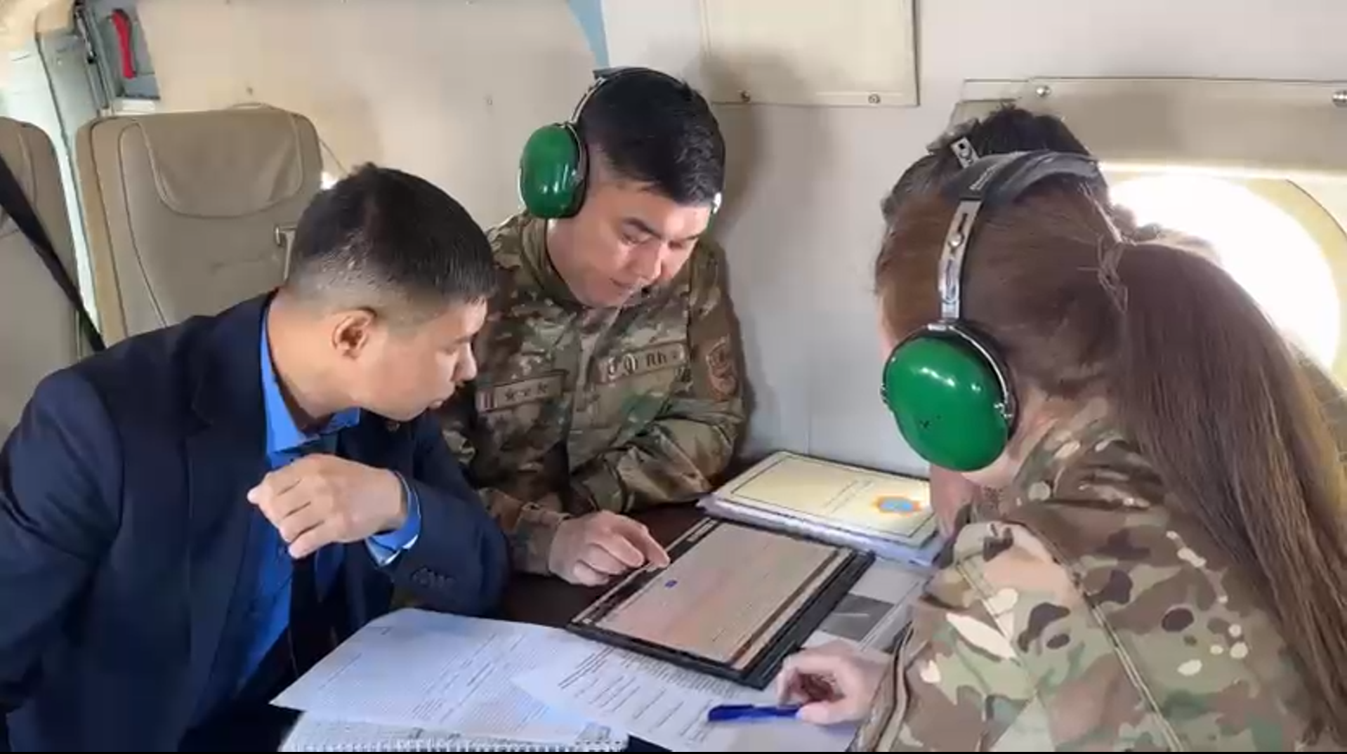 Ертіс бассейндік су инспекциясы басшысының орынбасары Шығыс Қазақстан облысының су тасқыны қаупі бар аумақтарын аэровизуалды тексеруге қатысты