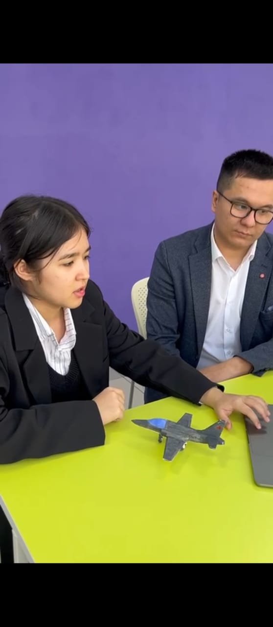 Қанат қаққан арман: мектеп оқушысы болашақ реактивті оқу-тренажерлік ұшақтың концептін жасады