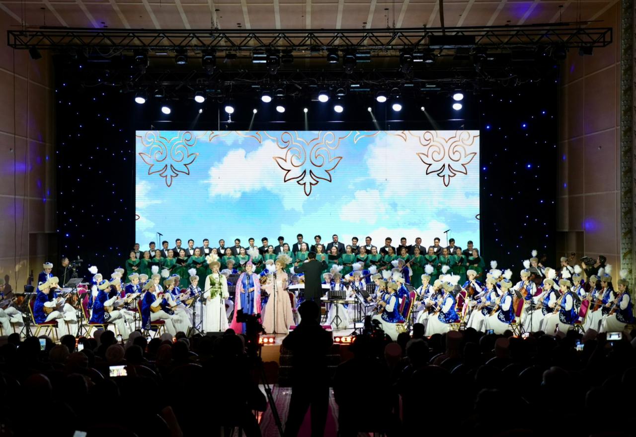 Концерт, посвященный 180-летию Жамбыла Жабаева, прошел в Алматы