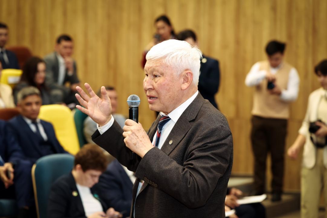 Білім және бала құқығы: кеңейтілген алқа отырысының қорытындылары