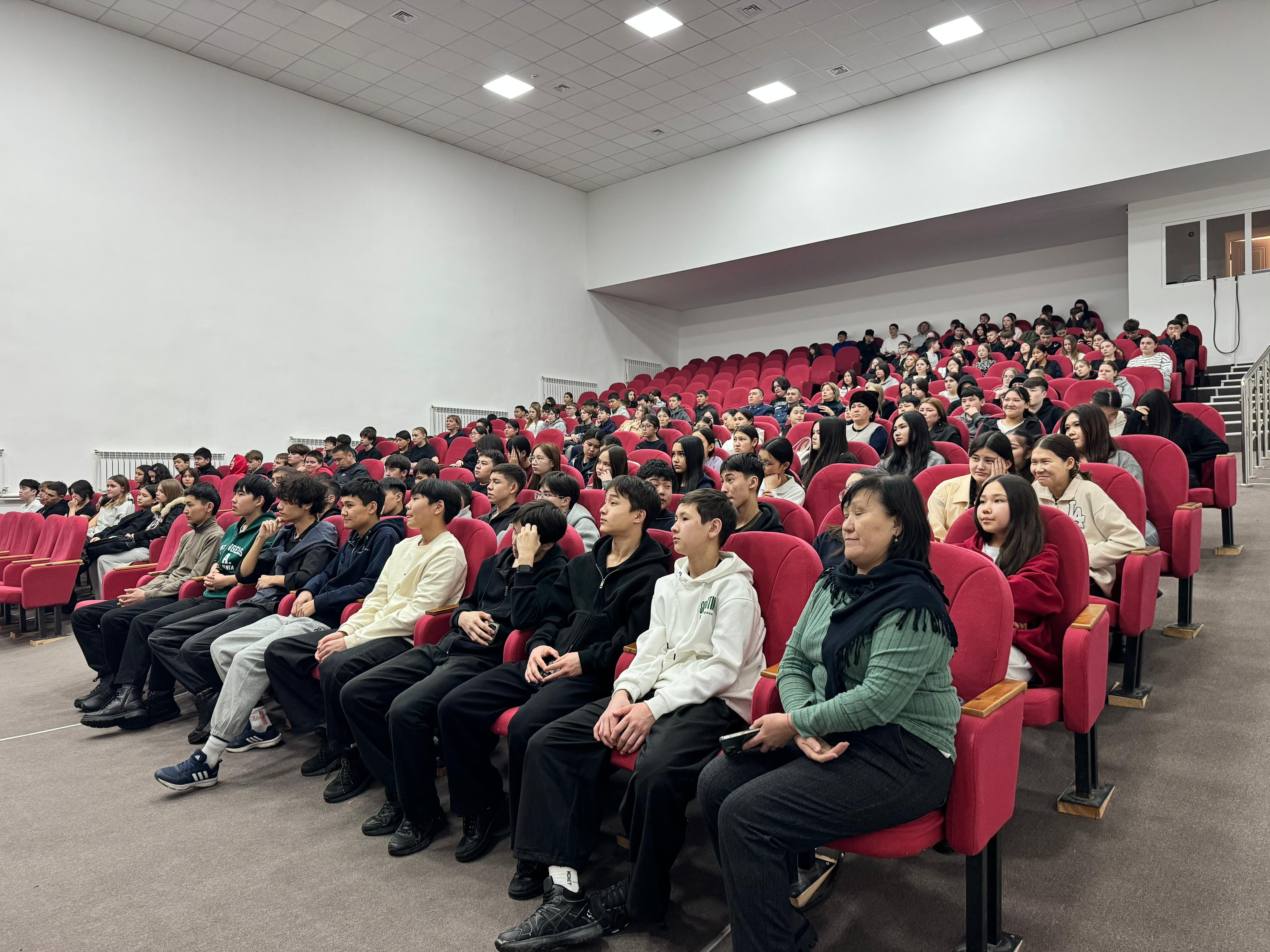 Состоялся художественный кинопоказ «Капитан Байтасов»  и продемонстрированы отрывки к фильму «Батыры ВОВ: Рахимжан Кошкарбаев, Григорий Булатов»