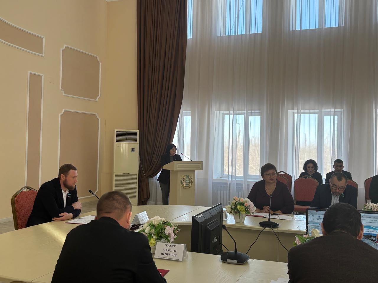 Бүгін, 2026 жылғы 27 ақпанда Абай аудандық мәслихатында әлеуметтік-құқықтық мәселелер бойынша тұрақты комиссияның отырысы өтті