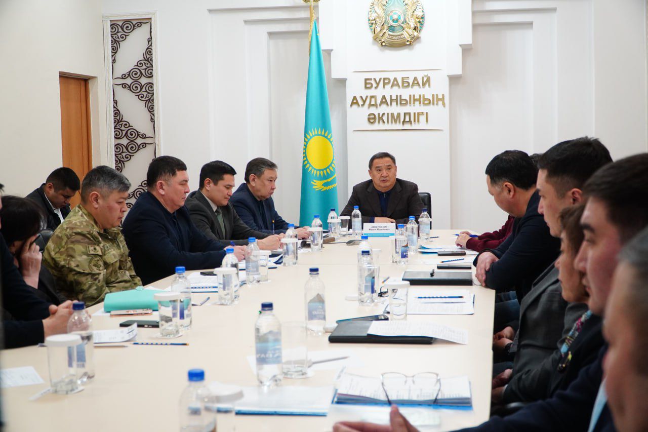 Аким области Марат Ахметжанов провел выездное заседание оперативного штаба