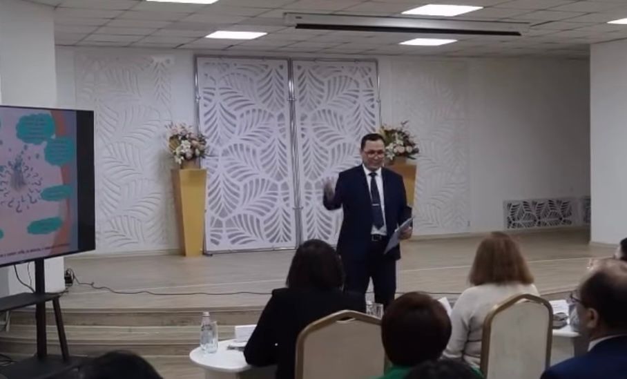 Көшбасшылық шыңында: Павлодардың үздік мектеп басшылары анықталды