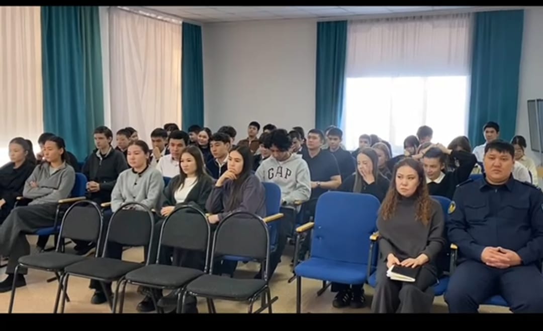 "Балалармен жоғалған жылдарға ешқандай ақша қажет емес": бас бостандығынан айыру орындарынан сотталған әпкесінің аяндары