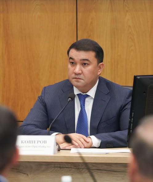 ТҮРКІСТАН ОБЛЫСЫНДА КОНСТИТУЦИЯЛЫҚ РЕФОРМАЛАРДЫҢ НЕГІЗГІ БАСЫМДЫҚТАРЫ МЕН ӨЗГЕРІСТЕРІ ТАЛҚЫЛАНҒАН МӘЖІЛІС ӨТТІ