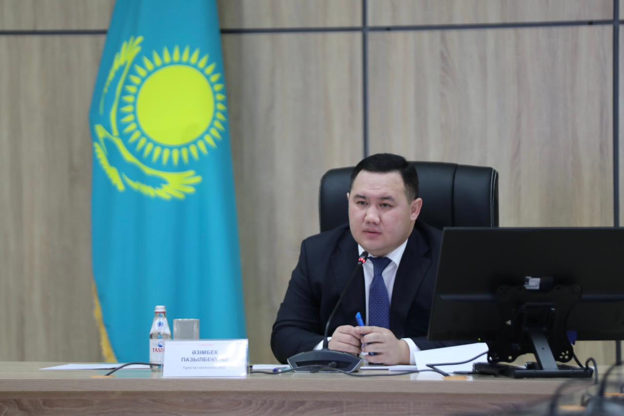 ҚАЛА ӘКІМІНІҢ ТӨРАҒАЛЫҒЫМЕН КЕЗЕКТІ АППАРАТТЫҚ МӘЖІЛІС ӨТТІ