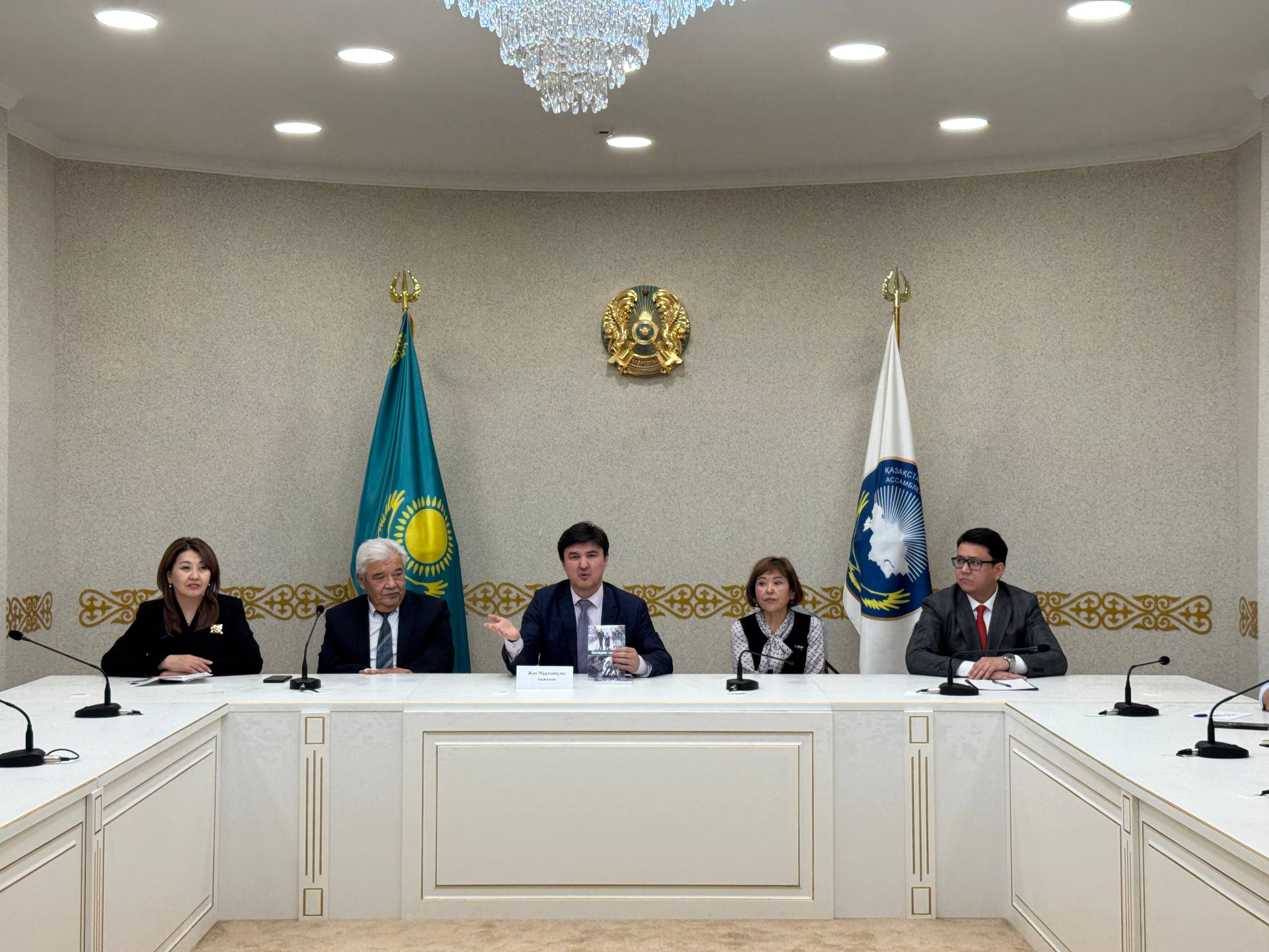 Информационно-разъяснительные мероприятия, посвящённые вопросам социальных гарантий и механизмов социальной защиты населения.