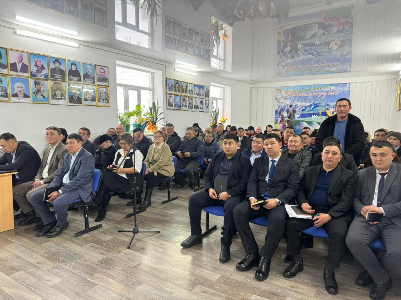 Аягөз ауданы әкімінің халықпен кездесуі