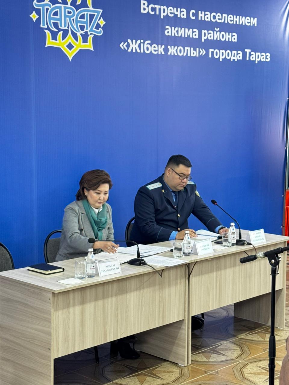 🔰Жібек жолы ауданының әкімі Қарлығаш Аралбекова №1 аумақтық округ тұрғындарымен кездесу өткізді.