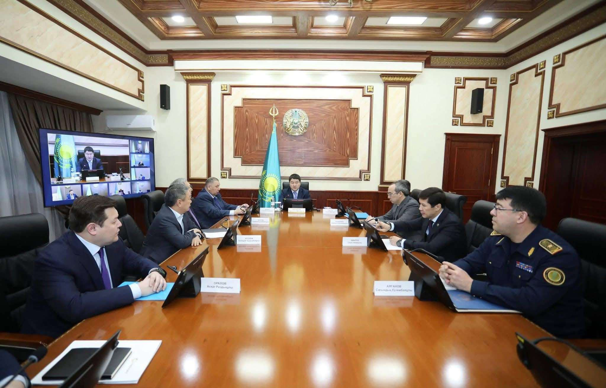 2026 жылғы 2 ақпан күні Маңғыстау облысының әкімі Нұрдәулет Қилыбайдың төрағалығымен өткен Қазақстан Республикасының жаңа Конституциясы жобасын талқылауға арналған актив отырысы өтті.