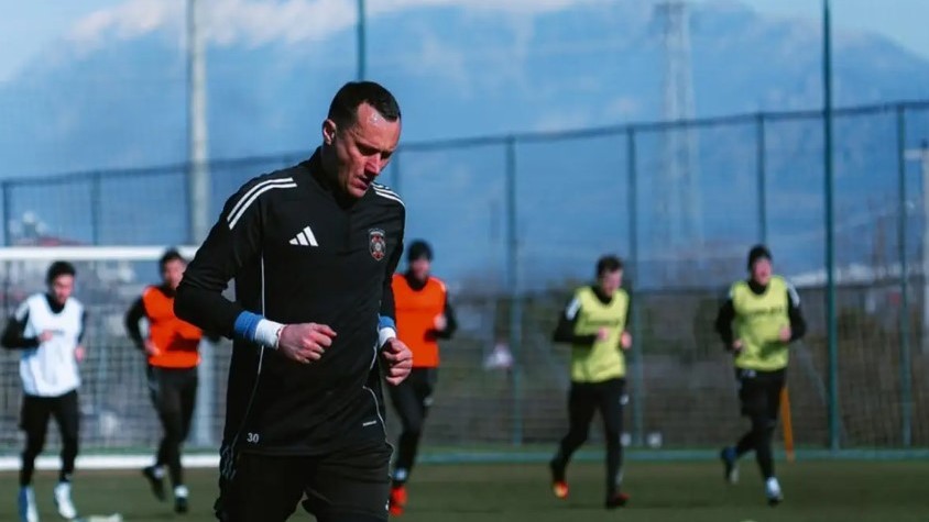 Қарағандылық «Шахтёр» Түркияда екінші оқу-жаттығу жиынын өткізуде