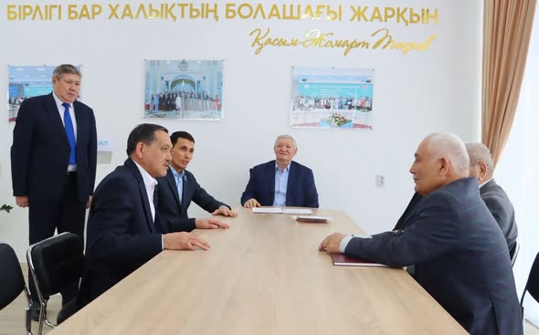 Аудан әкімі конститиуциялық реформаларды ақсақалдар кеңесімен талқылады