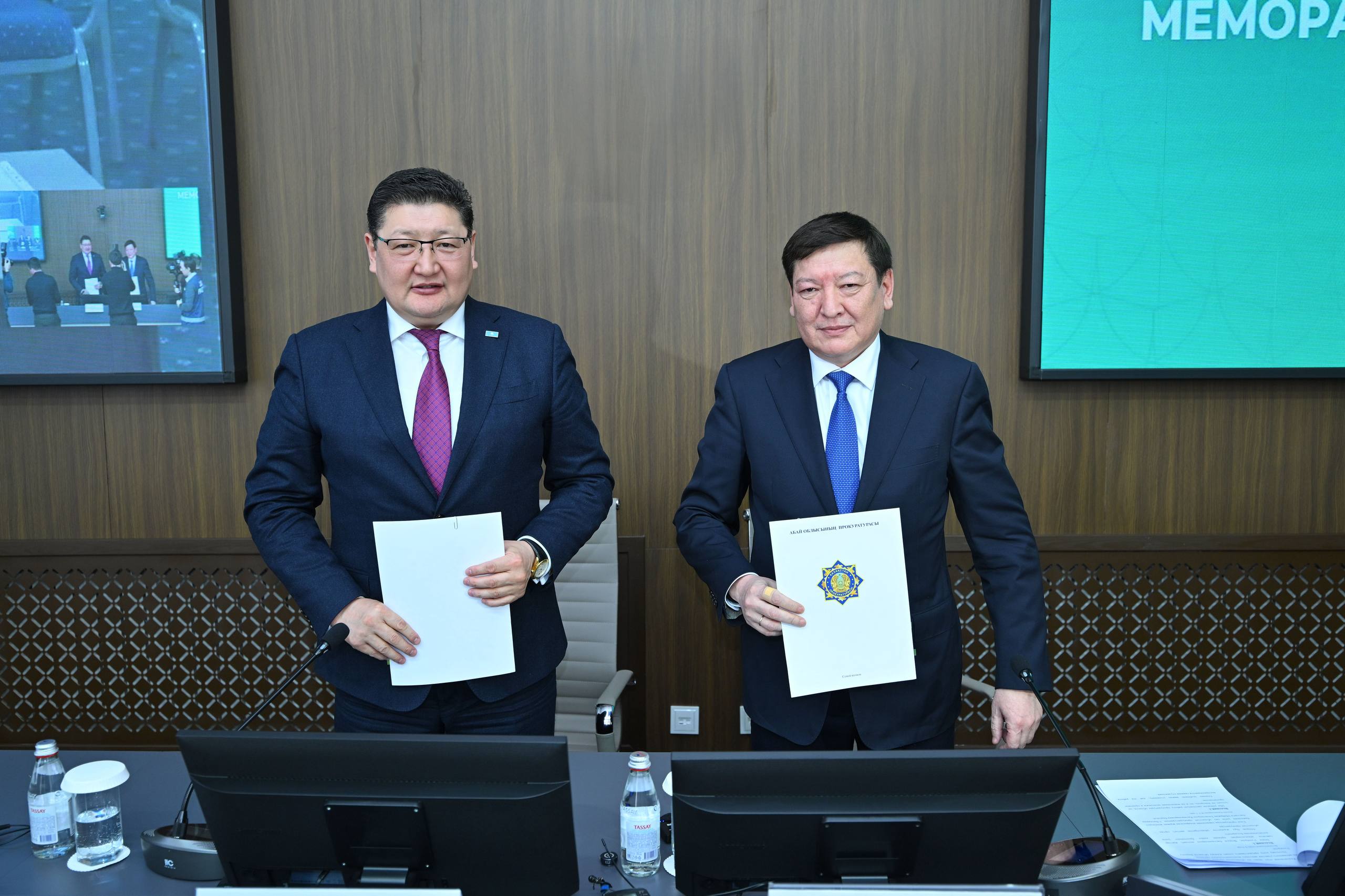 Абай облысында Бала құқықтары жөніндегі уәкіл Динара Закиеваның қатысуымен балалардың құқықтарын қорғау саласында ынтымақтастық туралы меморандумға қол қойылды