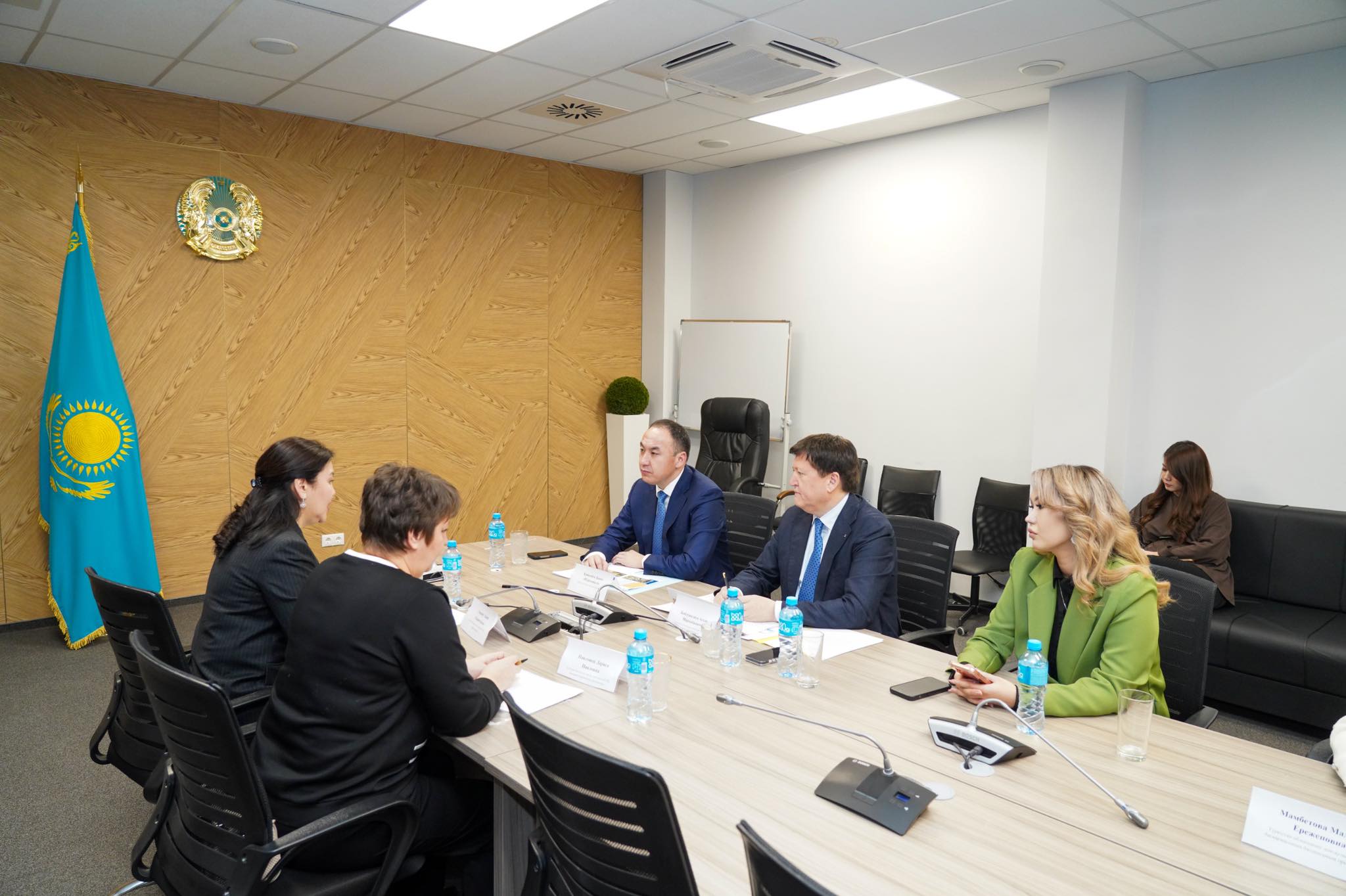 ТҮРКІСТАН ОБЛЫСЫНДА БАЛАЛАРДЫ ОҢАЛТУ ОРТАЛЫҚТАРЫНЫҢ ҚЫЗМЕТІ ЖАНДАНАДЫ