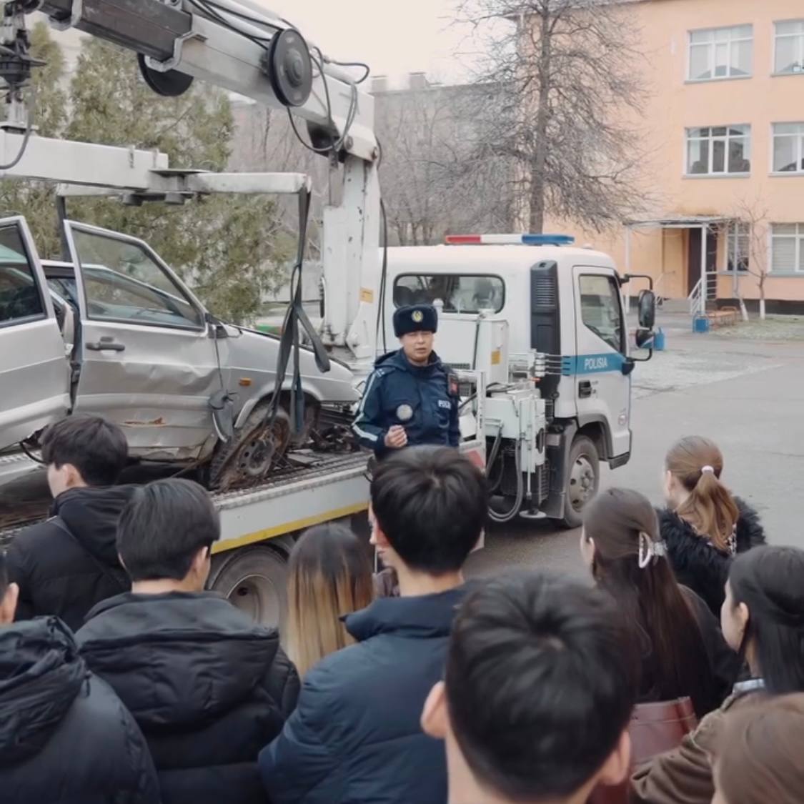 В Шымкенте для школьников провели профилактическое мероприятие по дорожной безопасности
