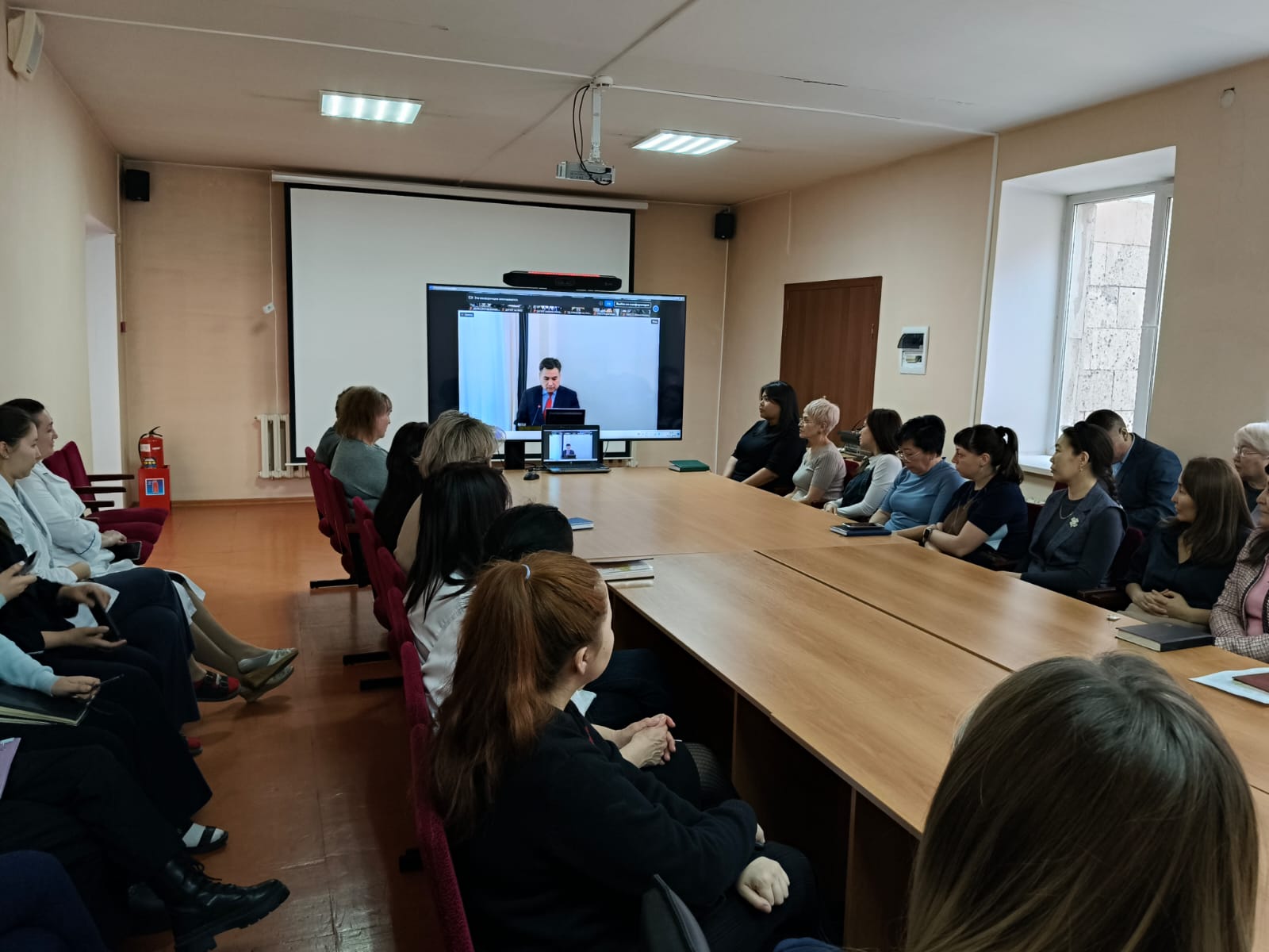 Обсуждение нового проекта Конституции Республики Казахстан