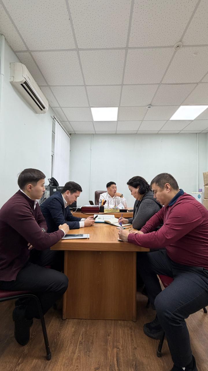 Өмірзақ ауылы және оған қарасты "Ақ желкен", "Оймаша", "Рауан" тұрғын массивтері бойынша жер учаскелерінің аудандарын айқындау және талқылау жұмыстары жүргізілді