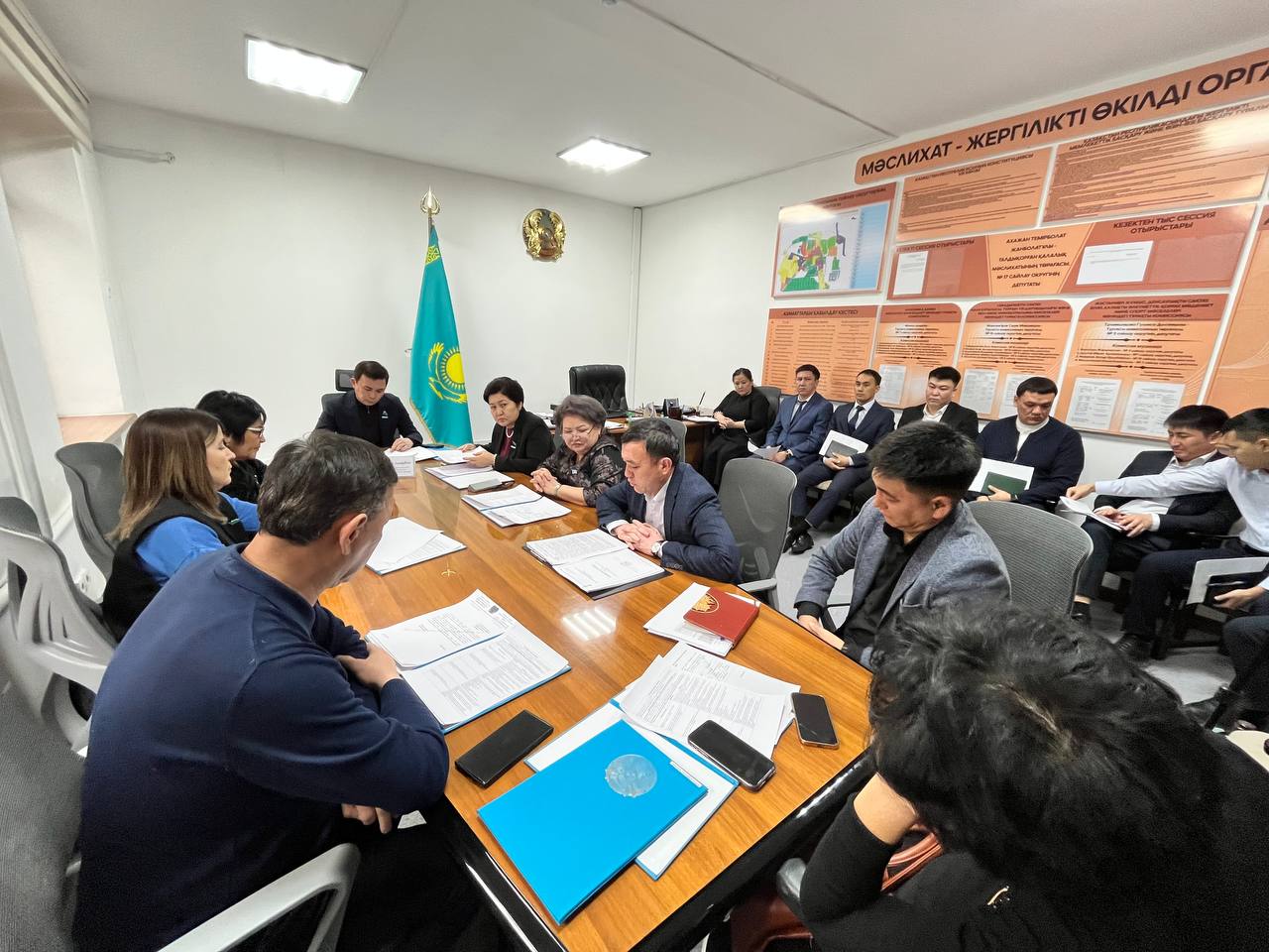 2026 жылғы 4 ақпанда Талдықорған қалалық мәслихатының «Экономика, қаржы мәселелері және бюджет жөніндегі» тұрақты комиссиясының отырысы өтті