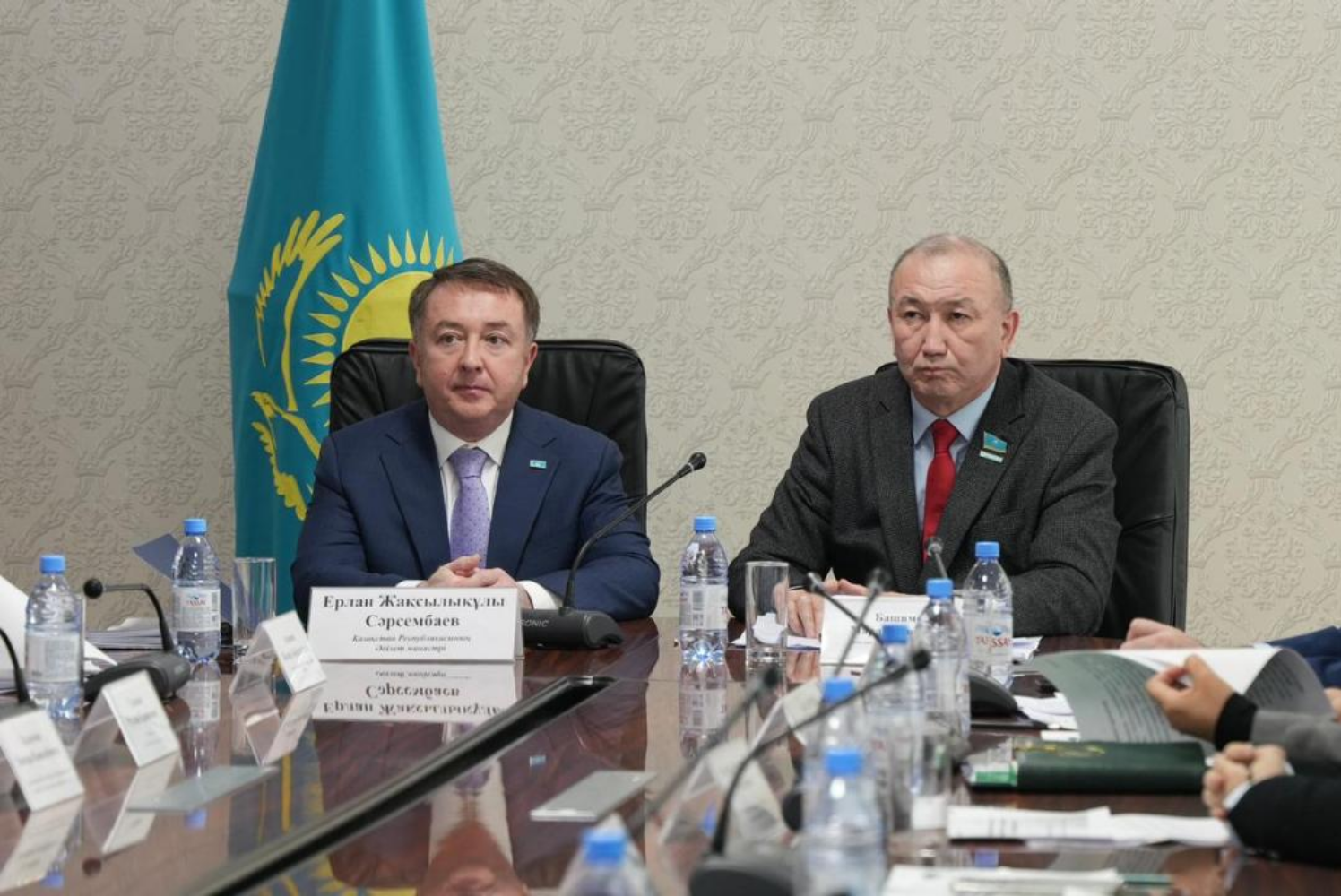 ҚР Әділет министрлігінде Конституцияның жаңа редакциясы жобасын талқылауға арналған Қоғамдық кеңестің отырысы өтті