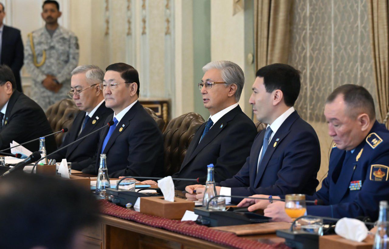 Мемлекет басшысы Пәкістан Премьер-Министрі Шахбаз Шарифпен келіссөздер жүргізді