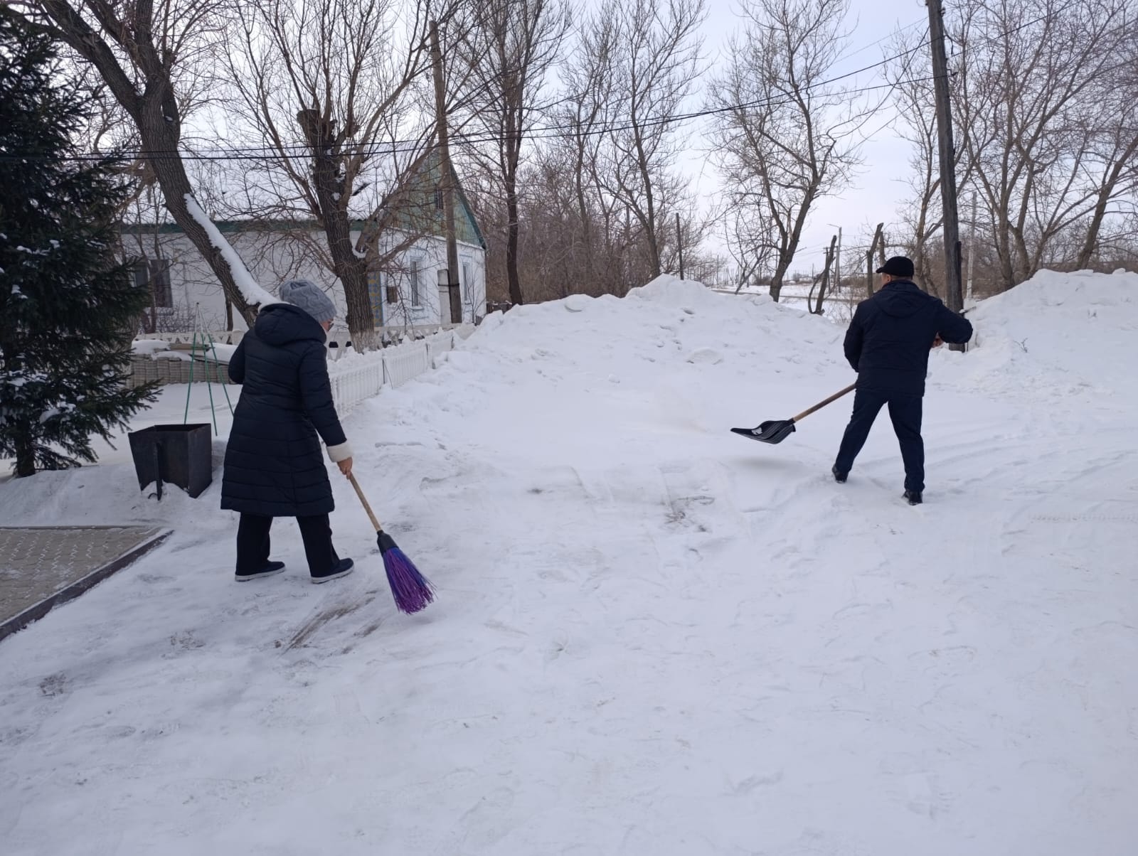 Бұзылық ауылының аумағын қысқы күтіп ұстау бойынша жұмыстарды орындау