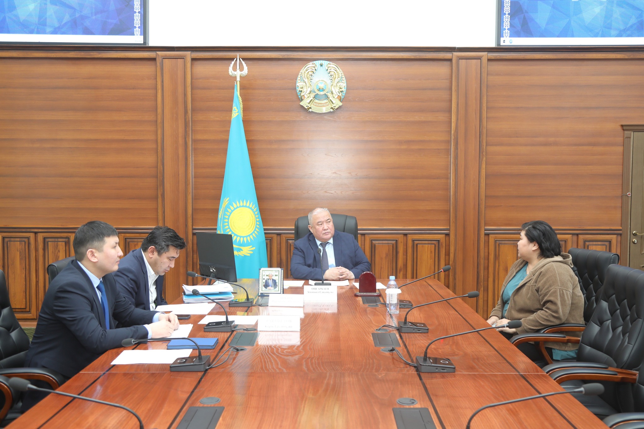 Aудан әкімі тұрғындарды жеке қабылдады