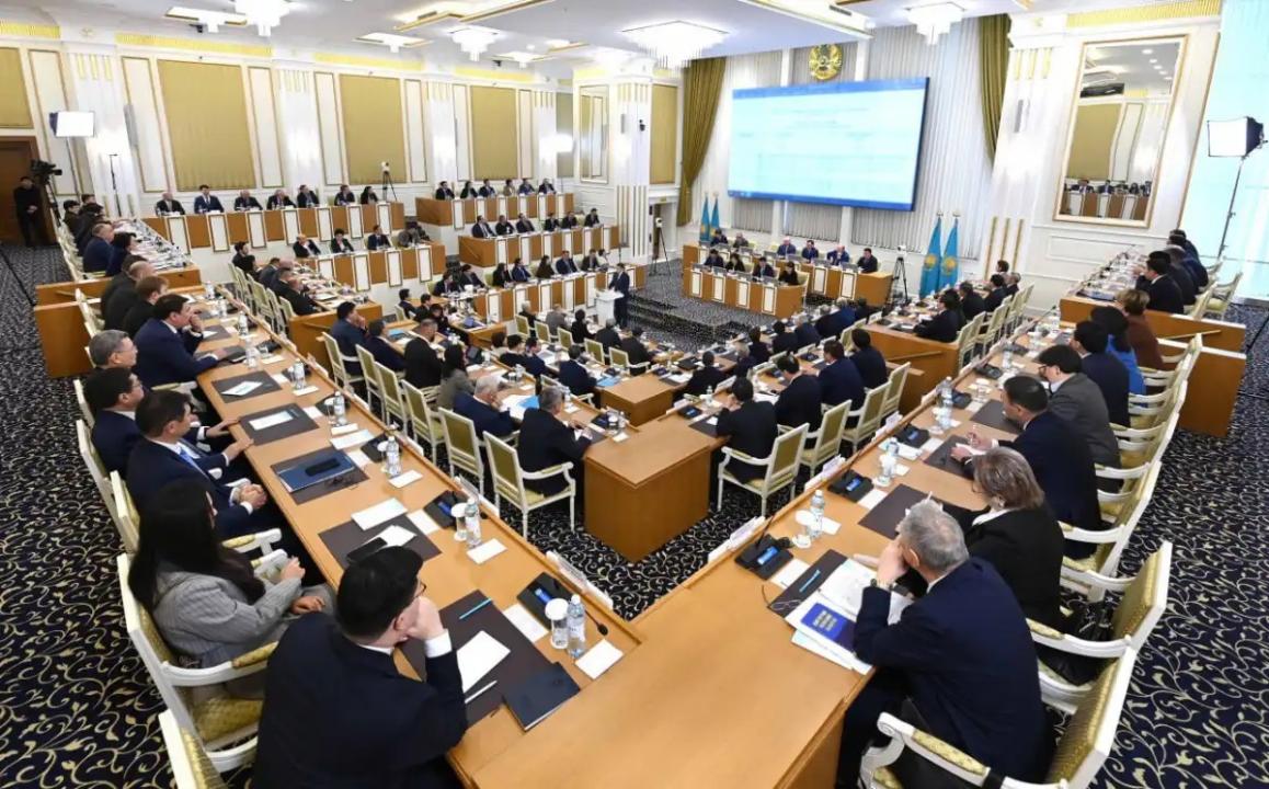 Казахстан на пороге исторических перемен: проект новой Конституции