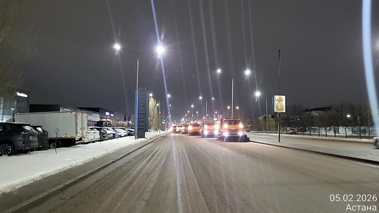 Гололед и обильные осадки в Астане: спасатели обратились с предупреждением к горожанам