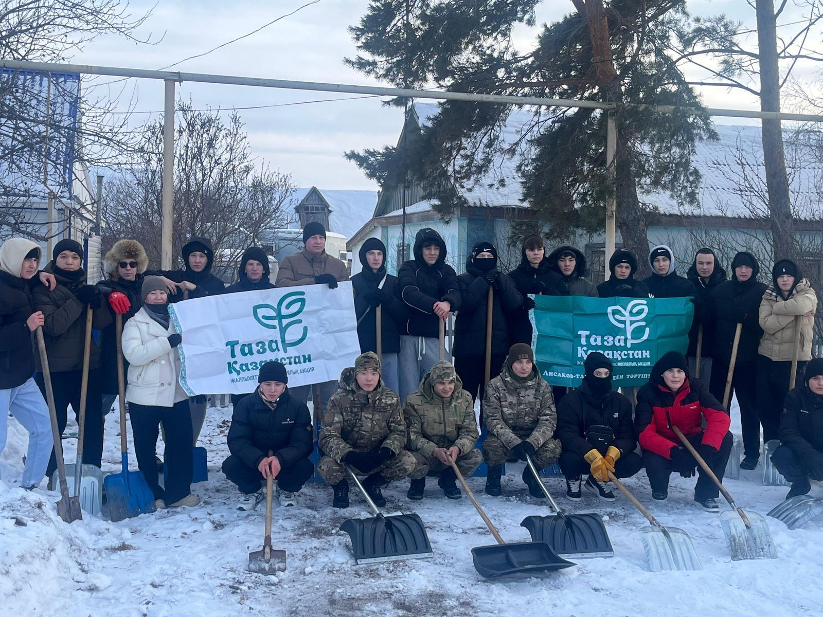 Лисаковск қаласында «Қарлы десант» акциясы өтті