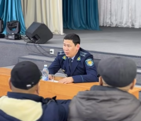 В Түпкарагане обсудили вопросы краж скота и безопасности дорожного движения